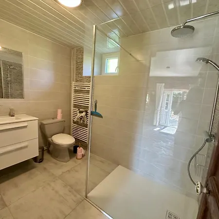 La Longere 1750 Piscine Grand Jardin Holiday home *
