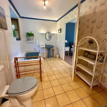 Holiday home La Longere 1750 Piscine Grand Jardin Hambye