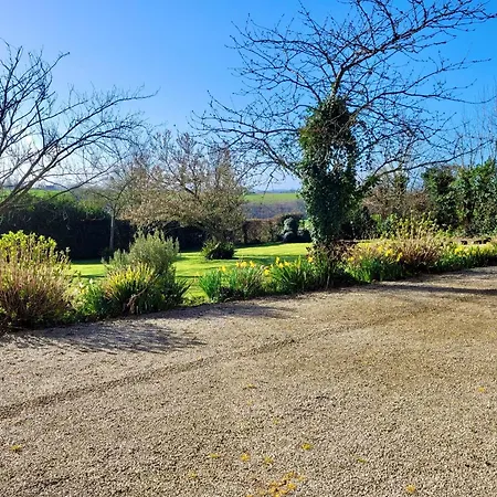 La Longere 1750 Piscine Grand Jardin Holiday home *