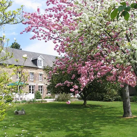 La Longere 1750 Piscine Grand Jardin Holiday home Hambye