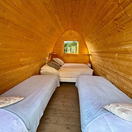 La Longère 1750 Piscine Grand Jardin Hébergement de vacances