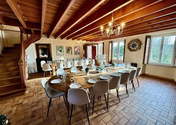 La Clef Decamp La Longere 1750 Piscine Grand Jardin Hambye